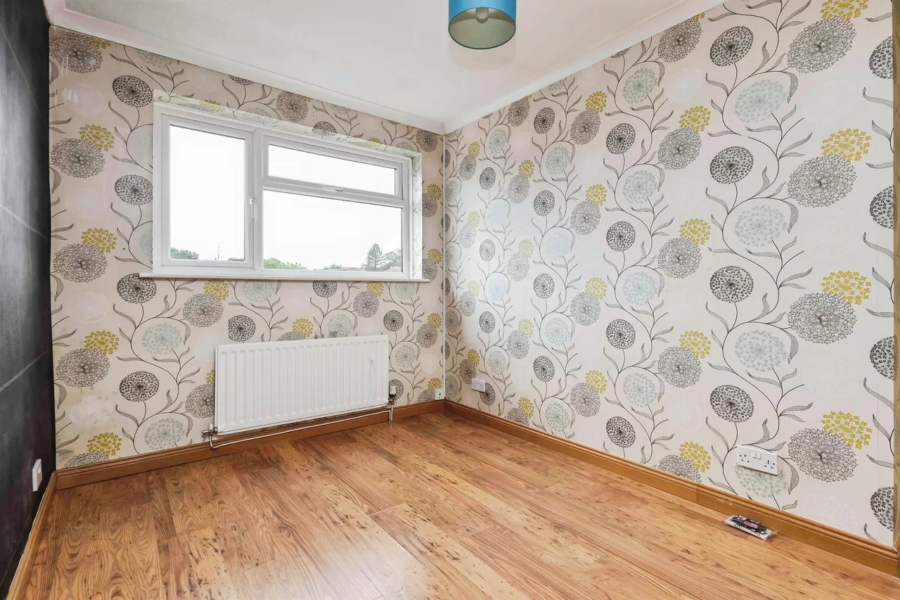 Kittiwake Drive, Brierley Hill, photo 9