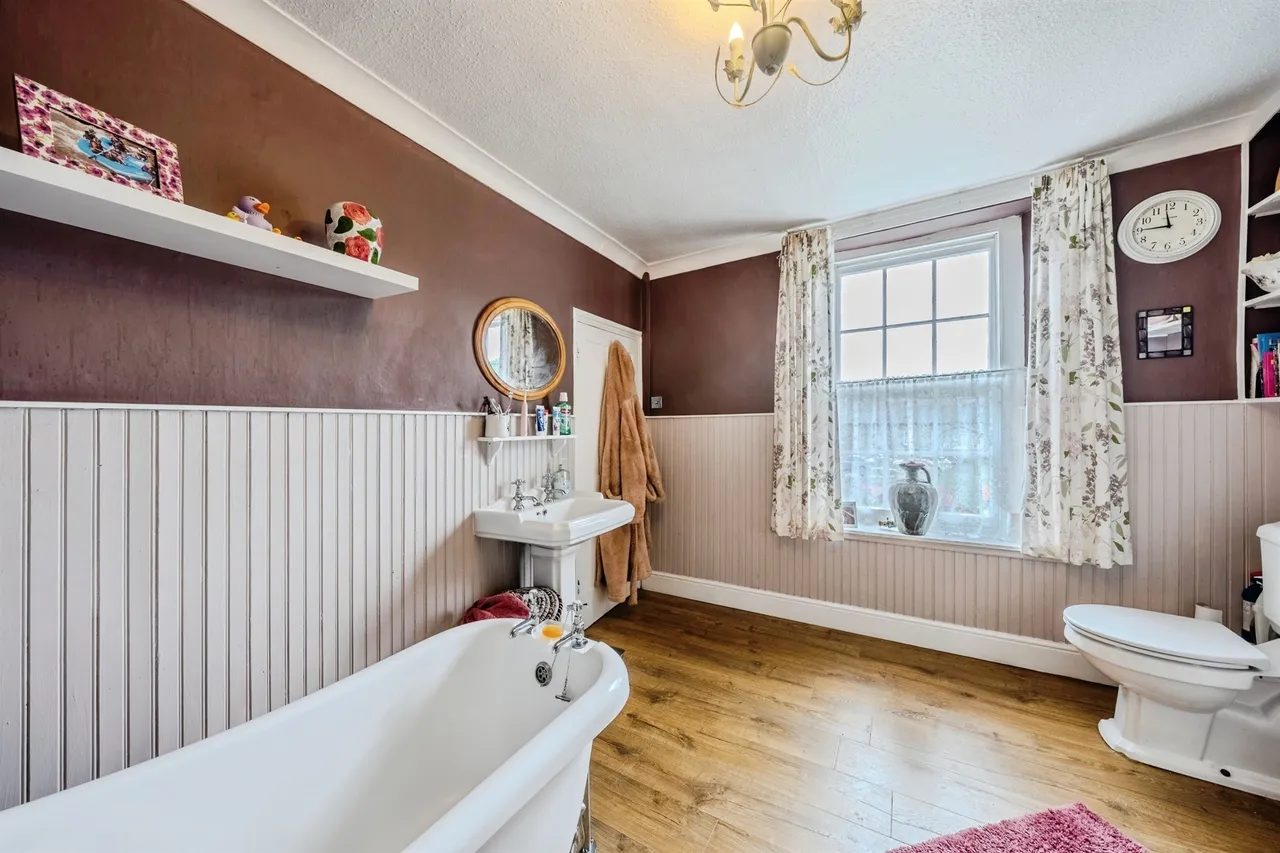 St. Ann Street, Chepstow, NP16, photo 22