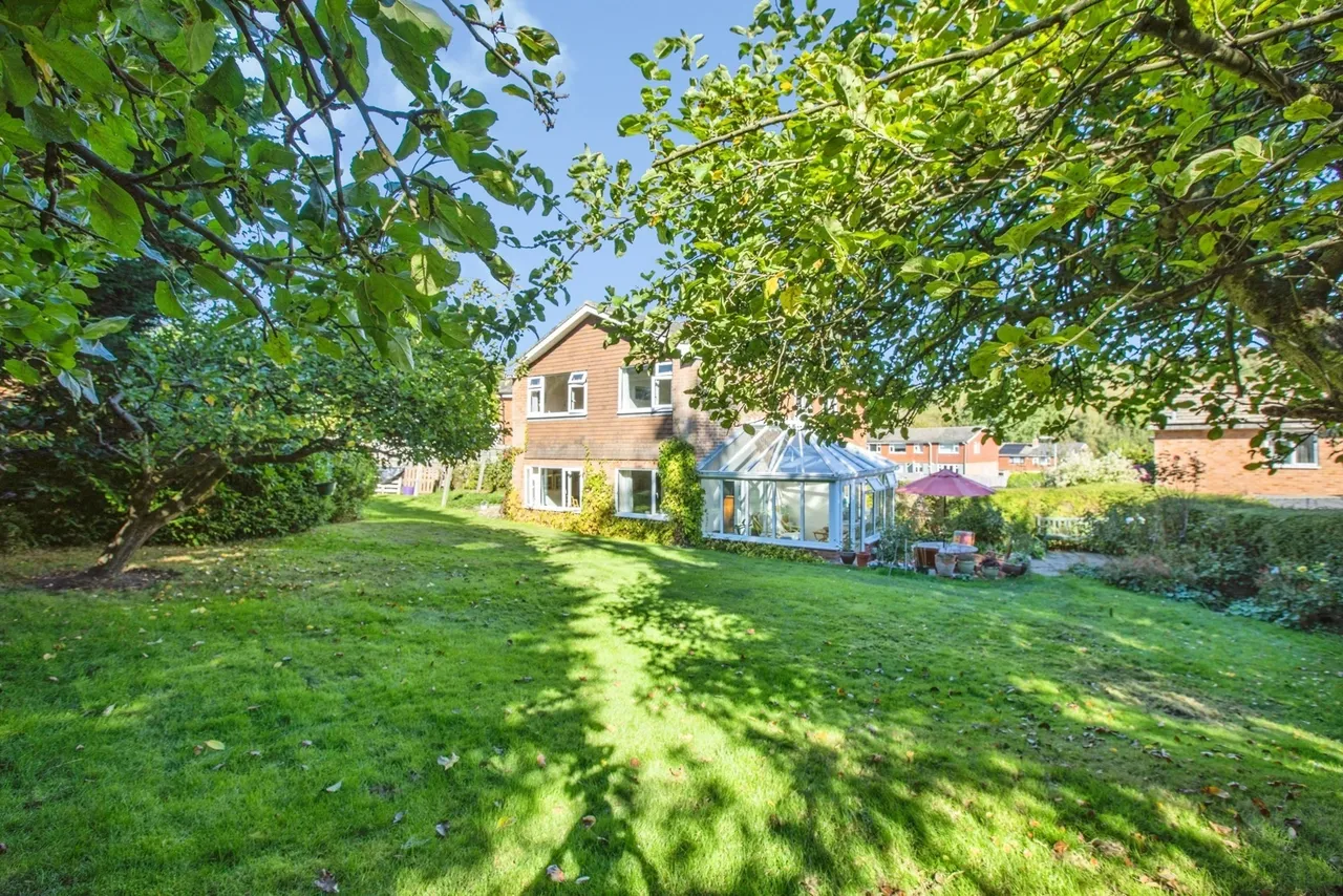 5 bed house for sale, Shepherds Walk, Crowborough, TN6