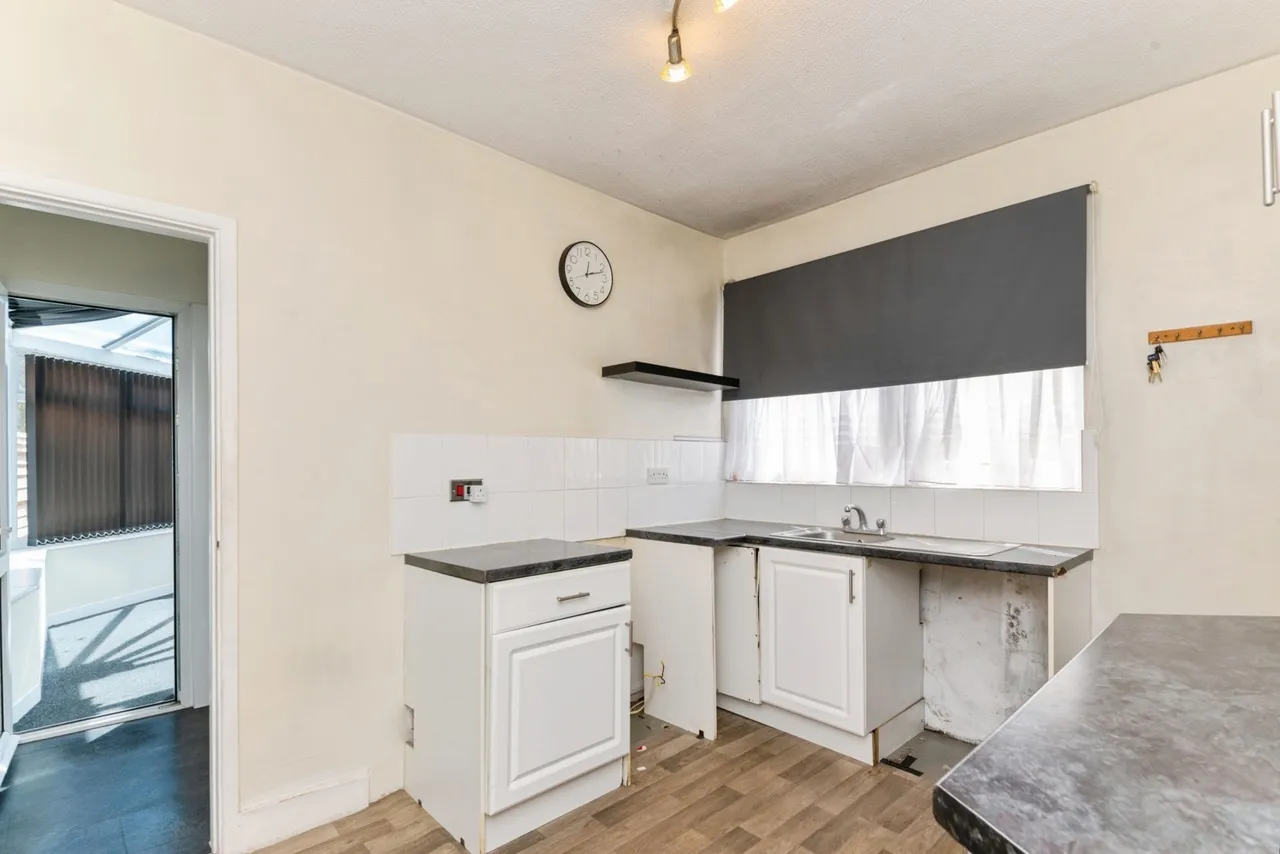 Burrs Road, Clacton-on-Sea, Essex, CO15, photo 5