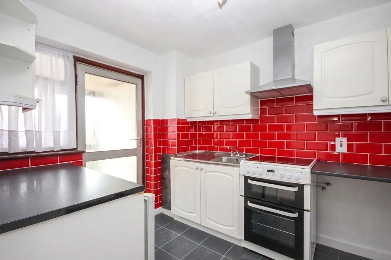 Sycamore Drive, Patchway, BS34, photo 2