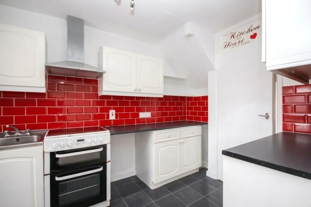 Sycamore Drive, Patchway, BS34, photo 3