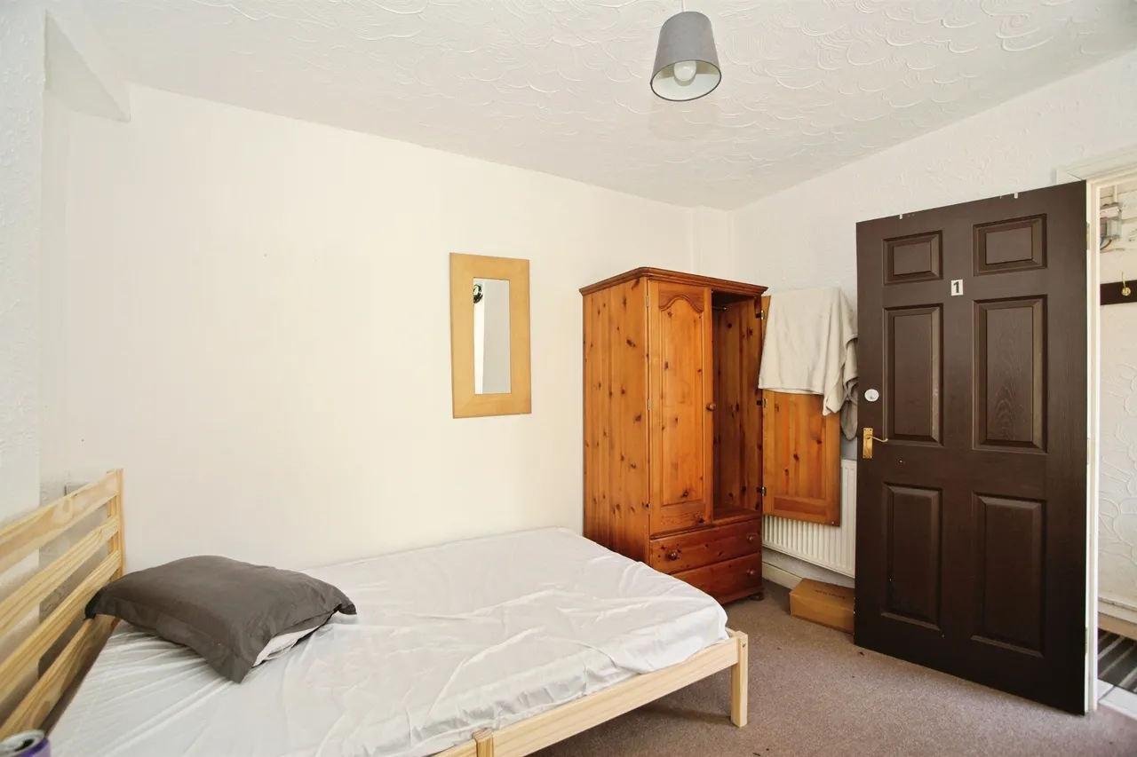 Wood Road, Pontypridd, CF37, photo 13
