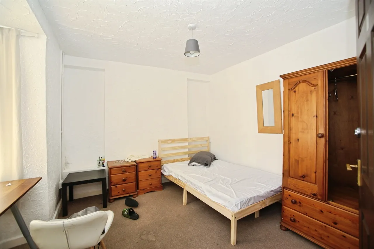 Wood Road, Pontypridd, CF37, photo 14
