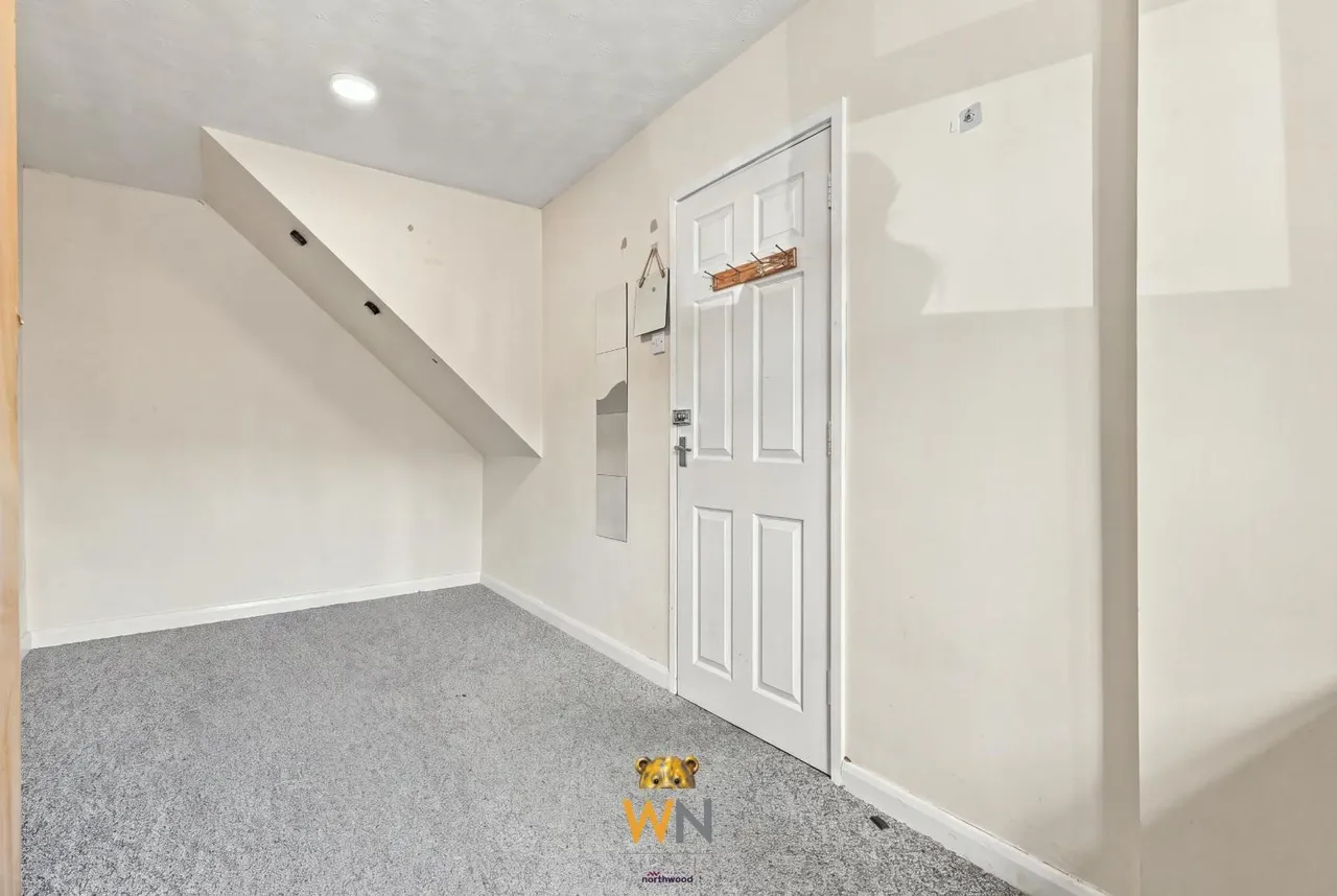 Sunrise Avenue, Chelmsford, CM1, photo 9