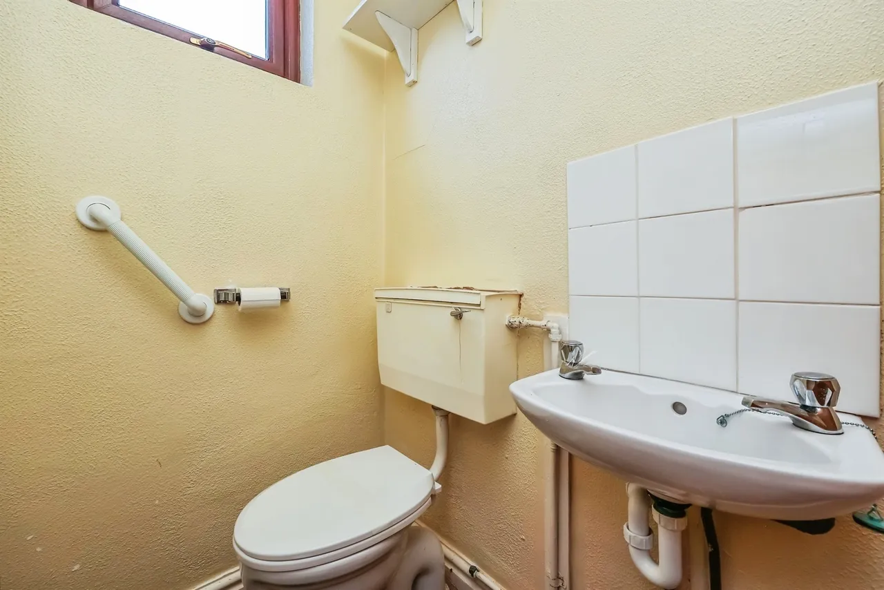 Hobson Drive, Ilkeston, DE7, photo 15