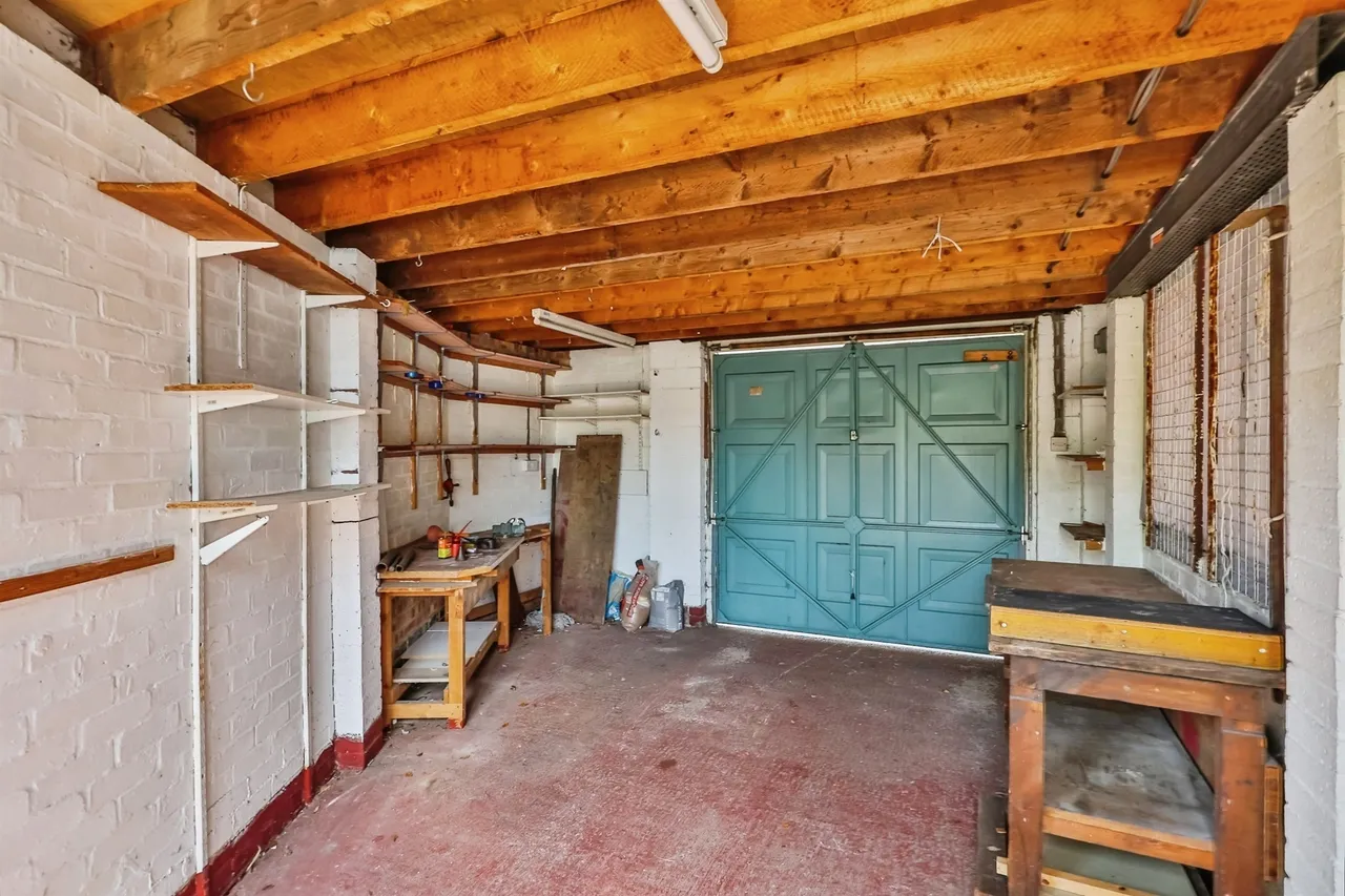 Hobson Drive, Ilkeston, DE7, photo 23