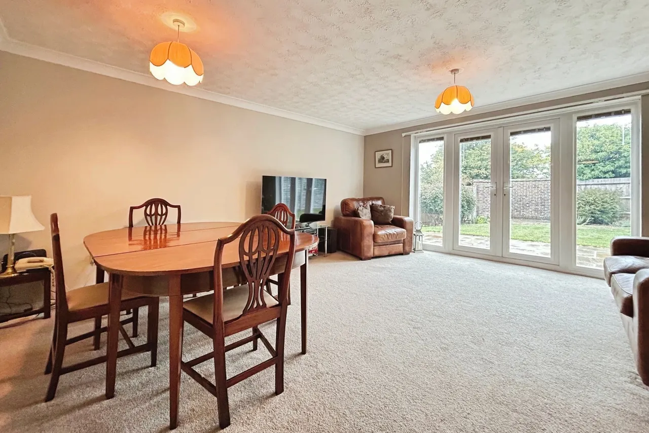 Hornbeam Place, Hook, RG27, photo 2