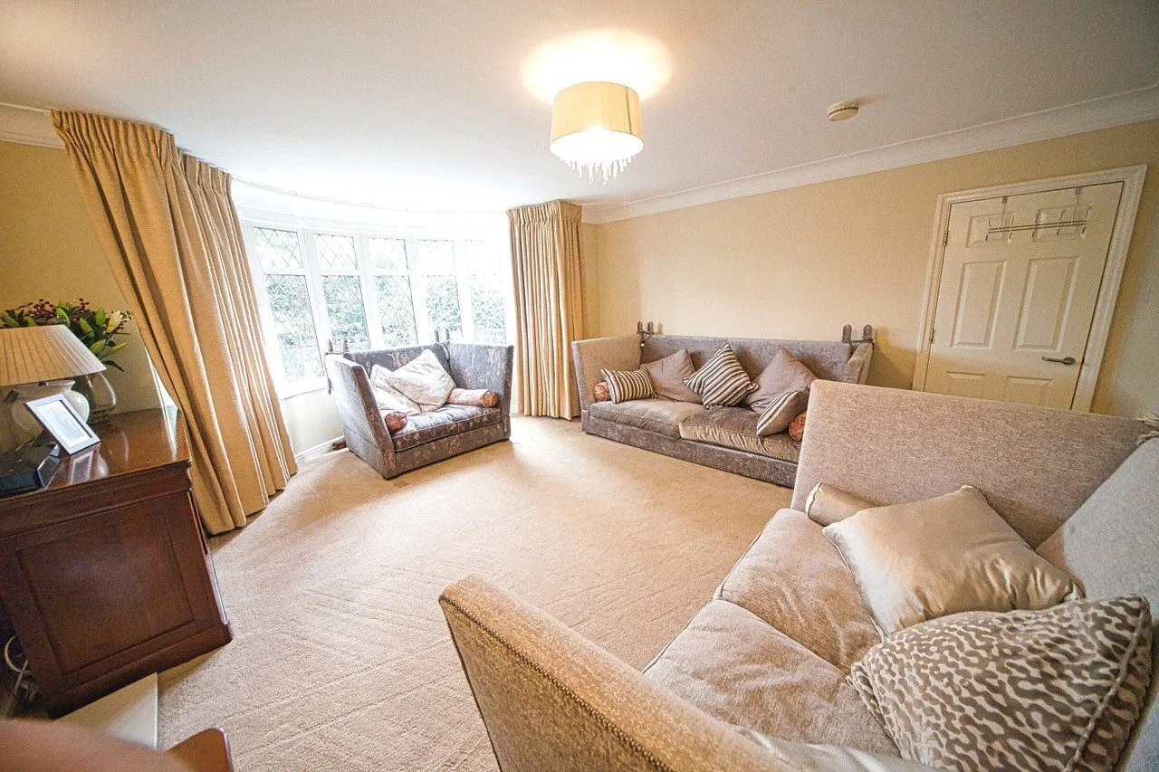Kingsway, OSSETT, West Yorkshire, WF5, photo 8