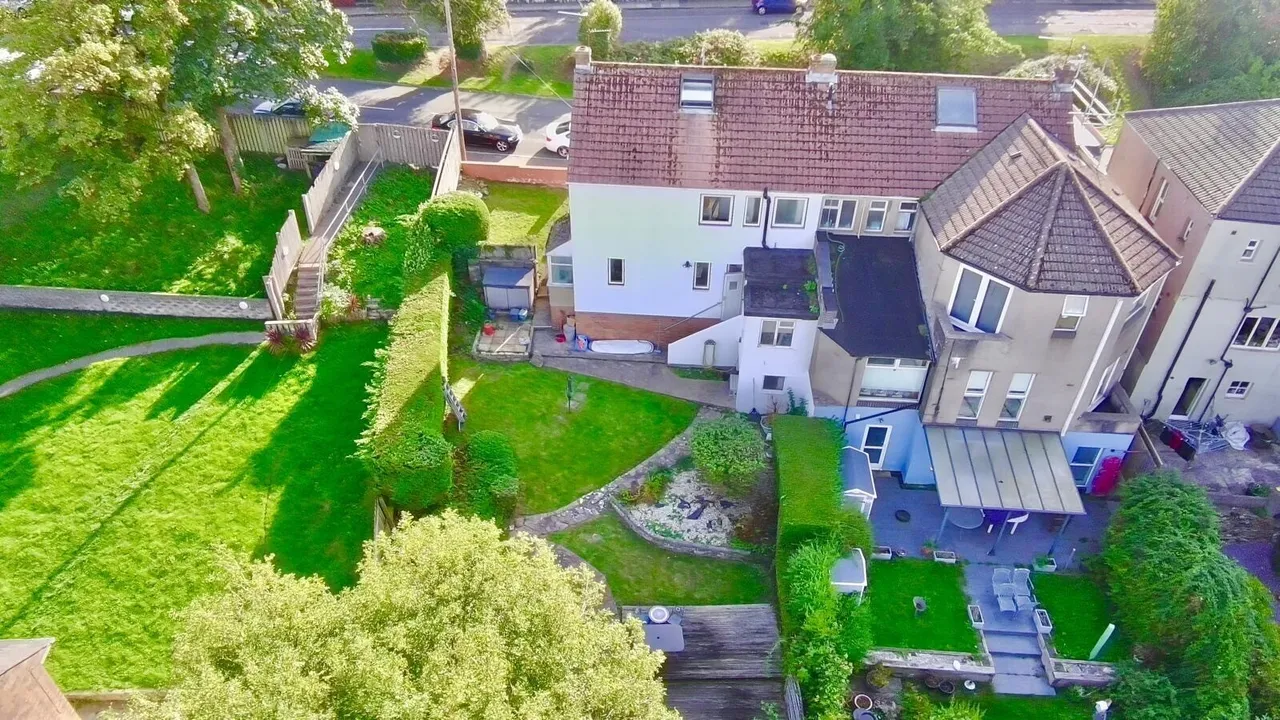 3 bed house for sale, St. Augustines Crescent, Penarth, CF64