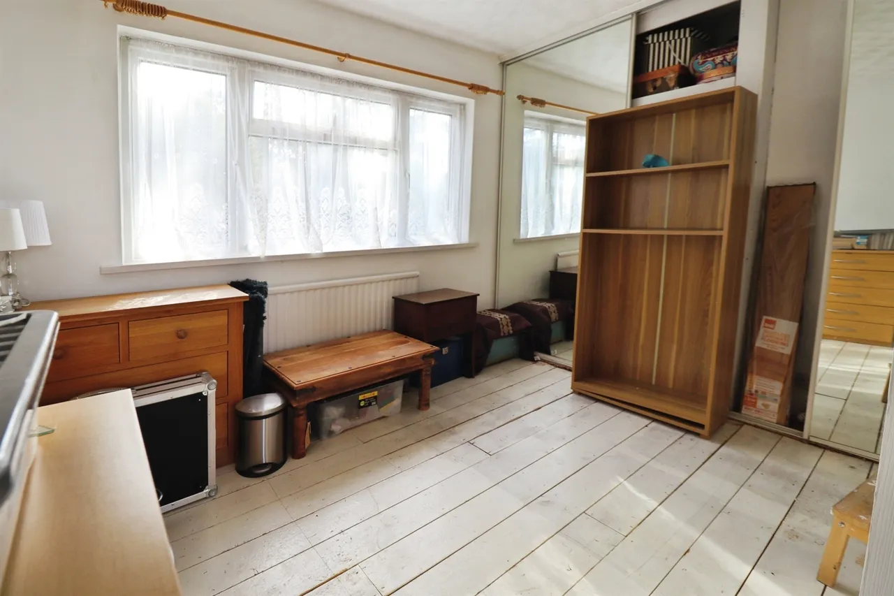 St. Augustines Crescent, Penarth, CF64, photo 15