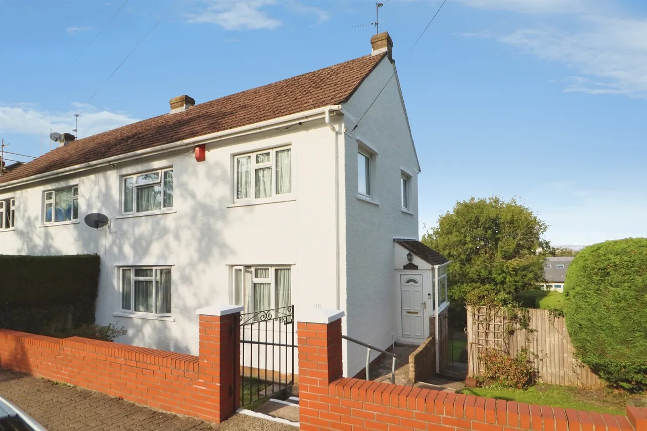 St. Augustines Crescent, Penarth, CF64, photo 3