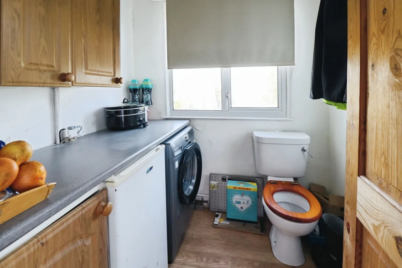 St. Augustines Crescent, Penarth, CF64, photo 16