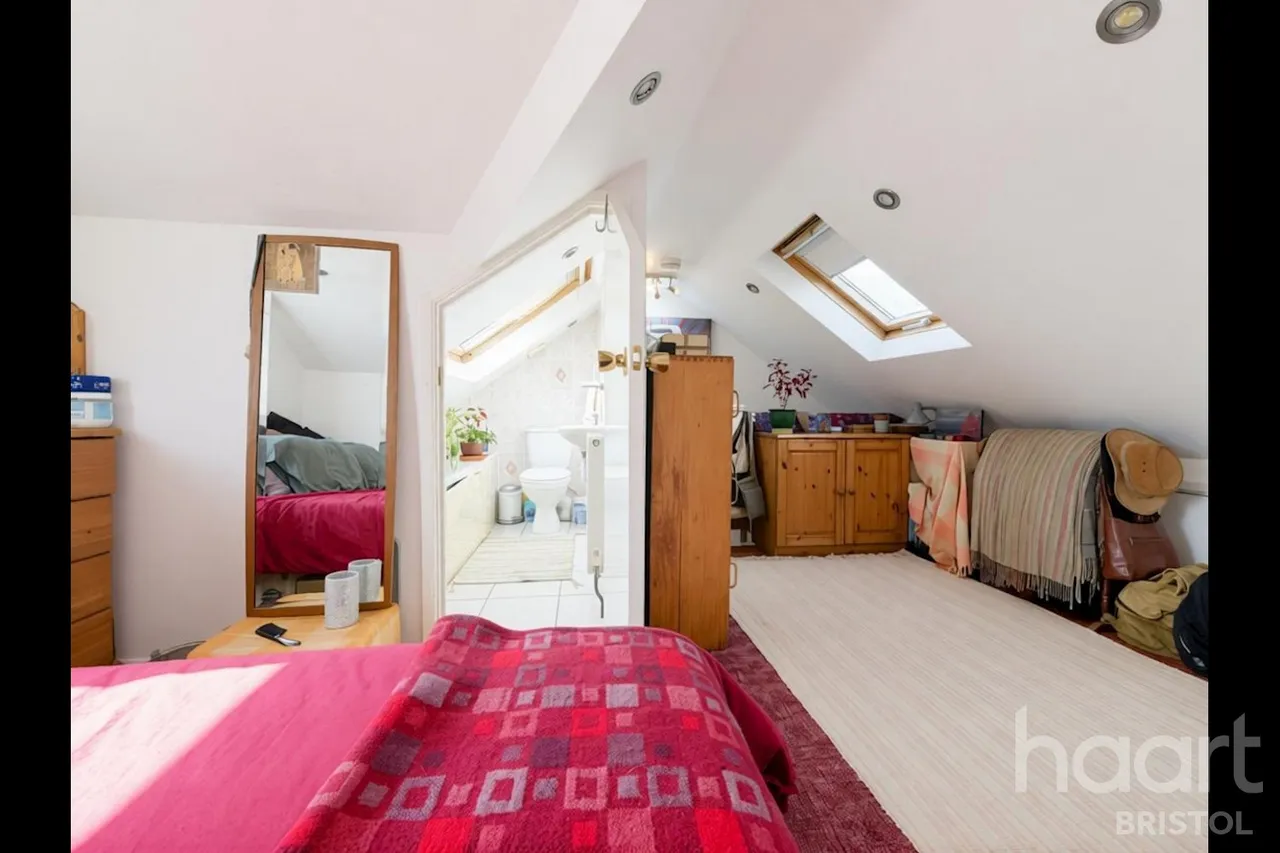 St Aubins Avenue, Bristol, BS4, photo 10