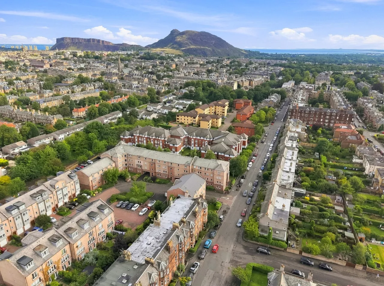 2 bed flat for sale, West Savile Gardens, Newington, EH9