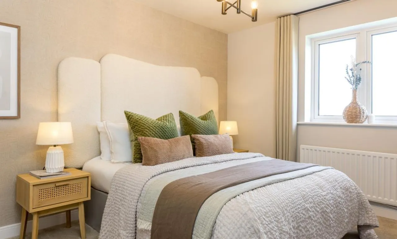Wittering Place, Church Road, PO20, photo 9