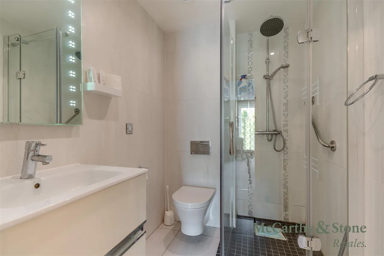 Warwick Road, Solihull, B91, photo 12