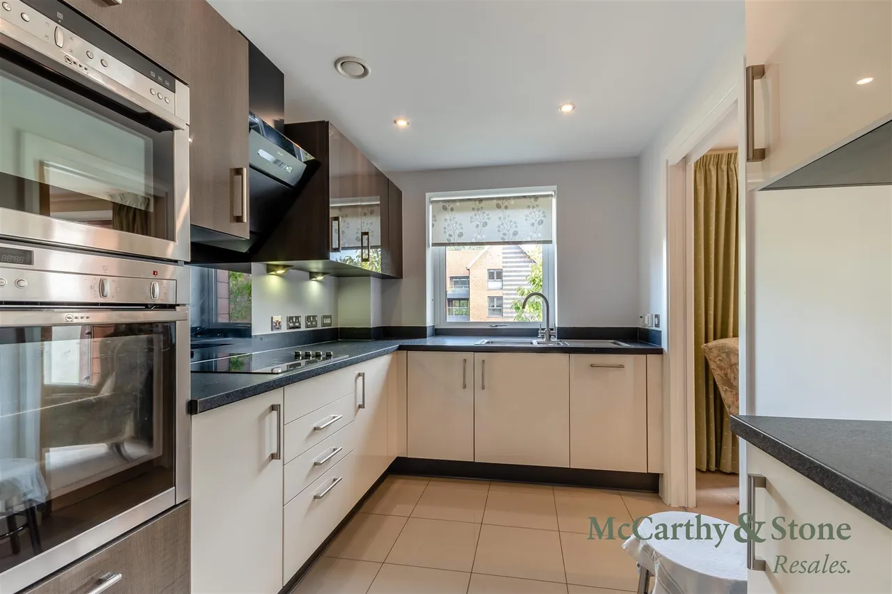 Warwick Road, Solihull, B91, photo 5