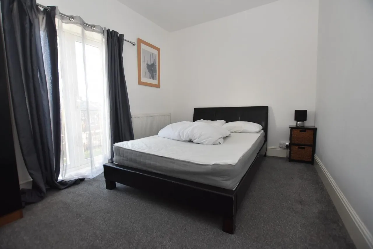 Newbridge Lane, Old Whittington, S41, photo 11