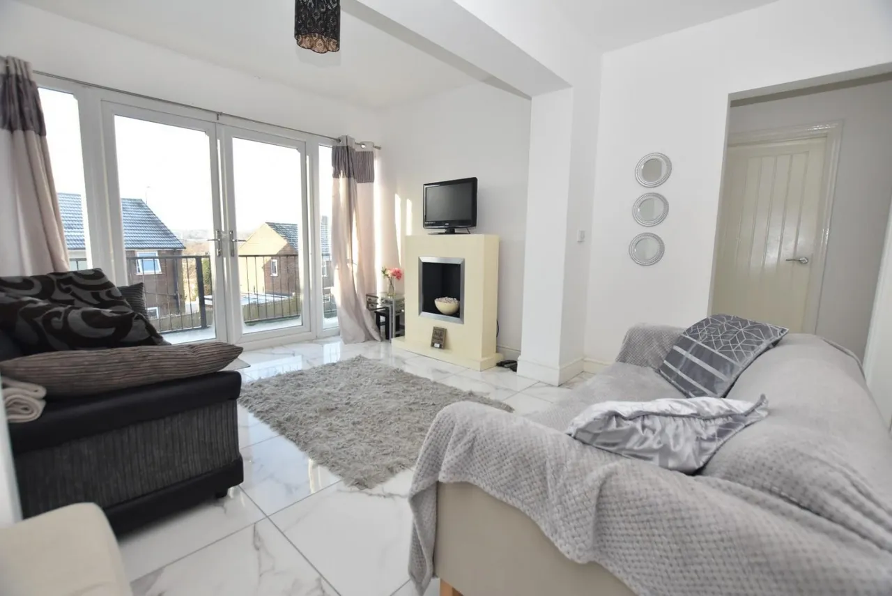 Newbridge Lane, Old Whittington, S41, photo 5