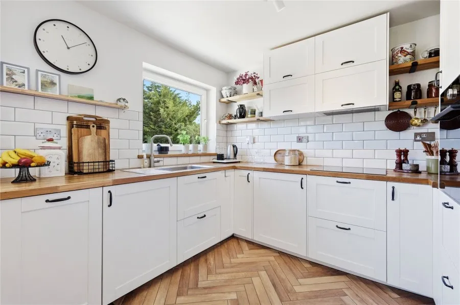 with 2 bedrooms in Saffron Walden, CB10, photo 12