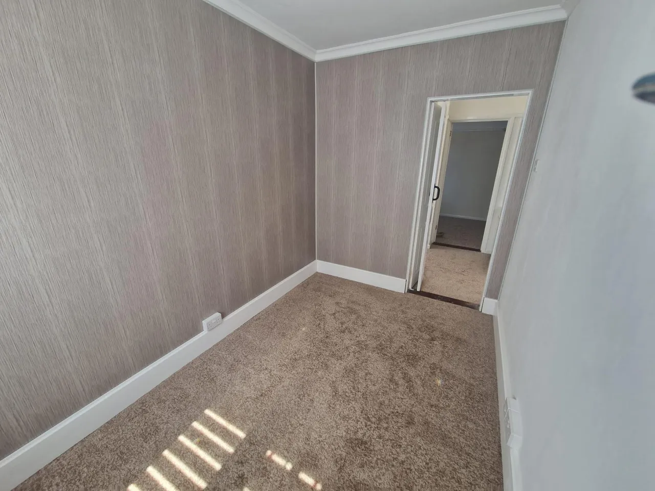 Beverly Close, Gosport, PO13, photo 12