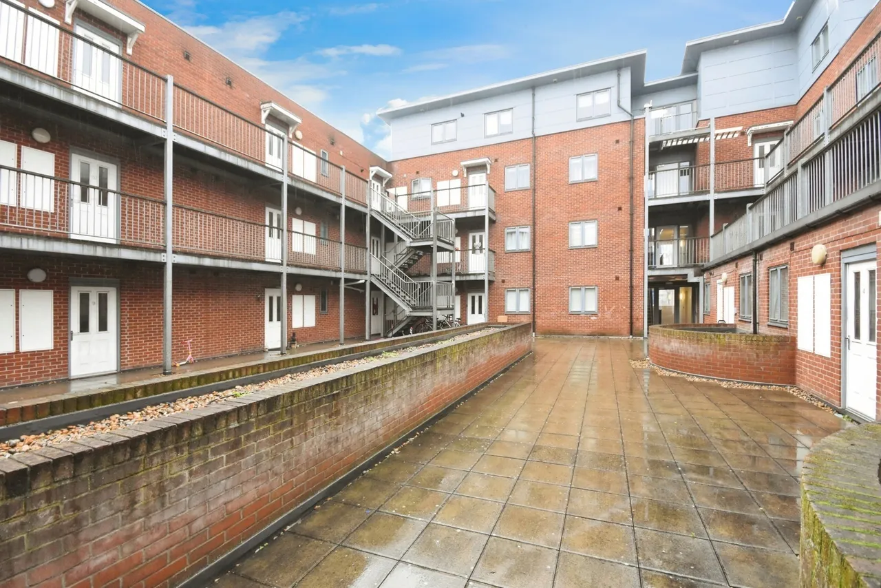 Broomfield Road, Chelmsford, Essex, CM1, photo 2