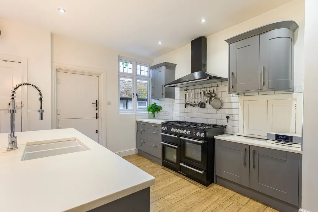 Crescent Road, Wellington, TF1, photo 13