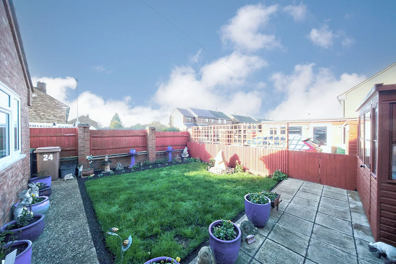 Lyneham Road, Luton, photo 5