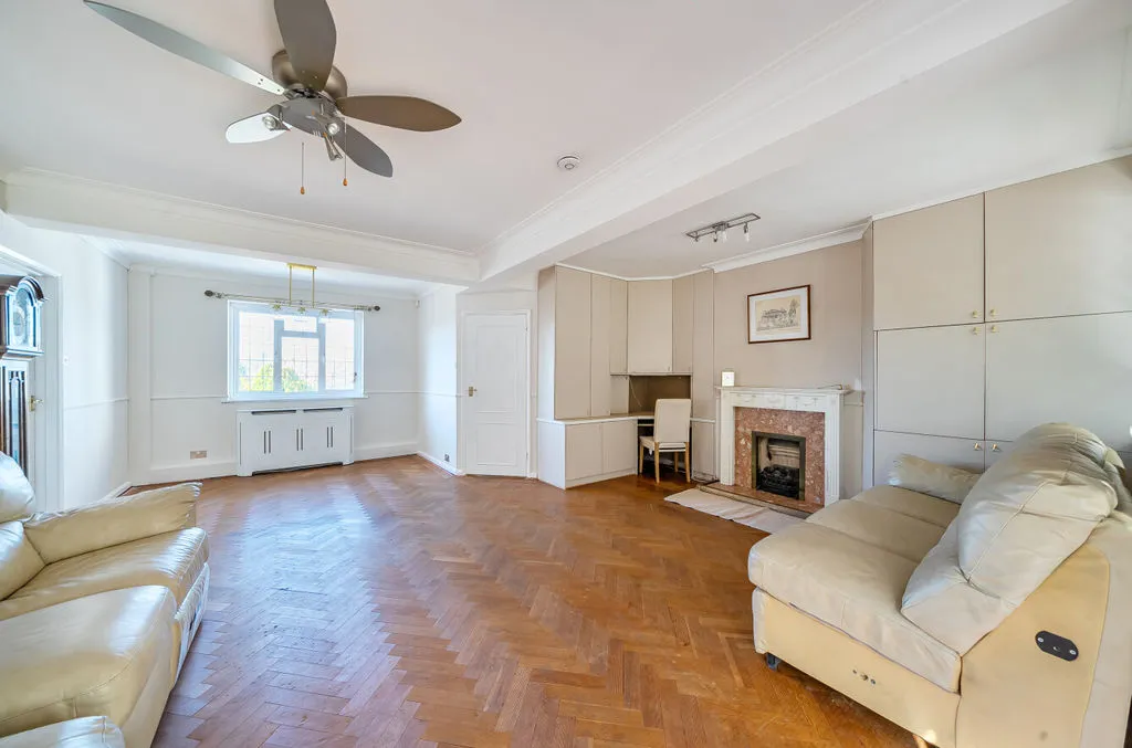 Woodside Road, Purley CR8 4LN, photo 9
