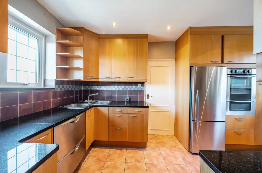 Woodside Road, Purley CR8 4LN, photo 4