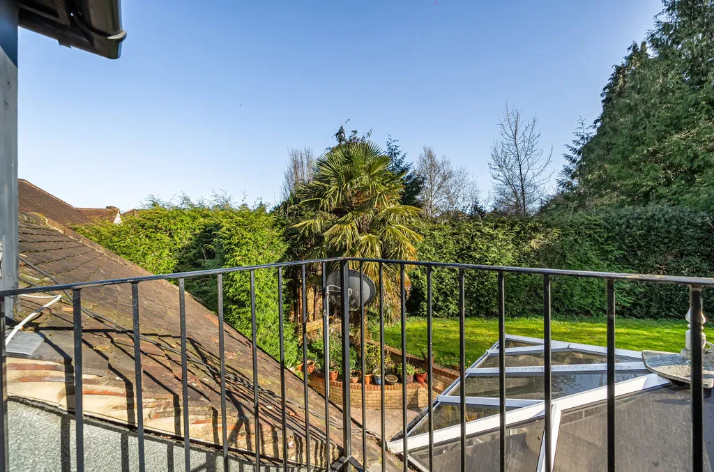 Woodside Road, Purley CR8 4LN, photo 13