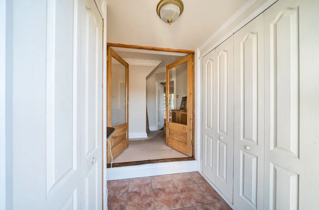 Woodside Road, Purley CR8 4LN, photo 18
