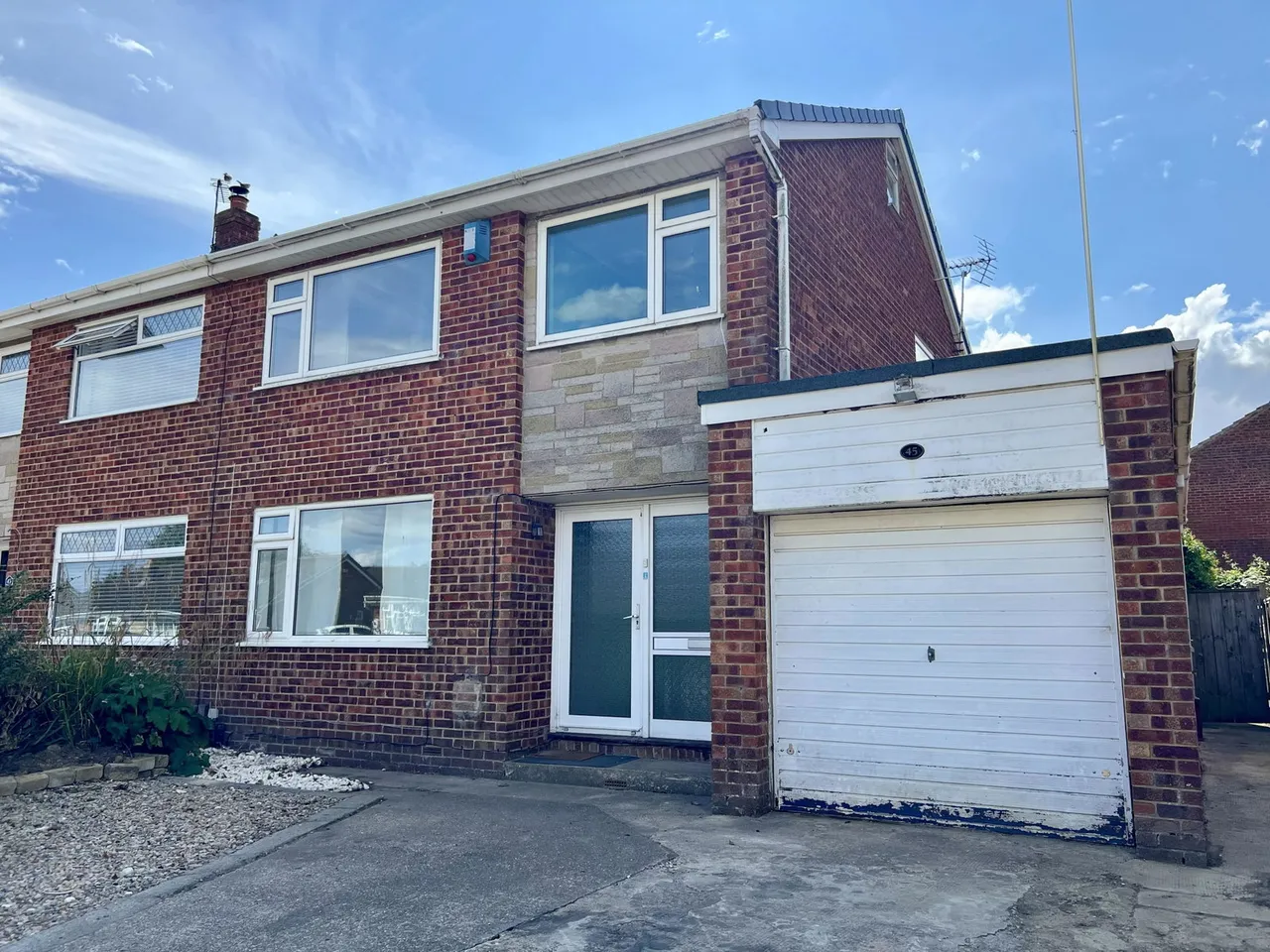 3 bed house for sale — 45 Knapton Avenue, Wolviston Court