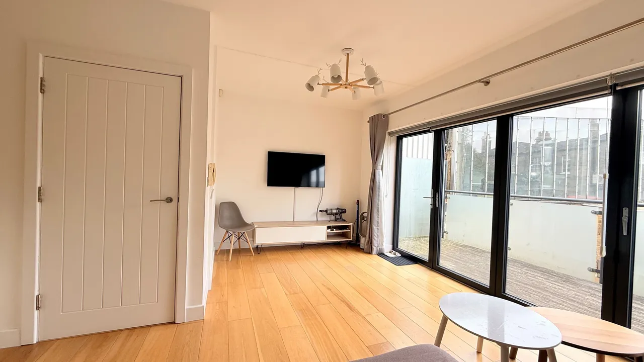 Woodford Green IG8, photo 3
