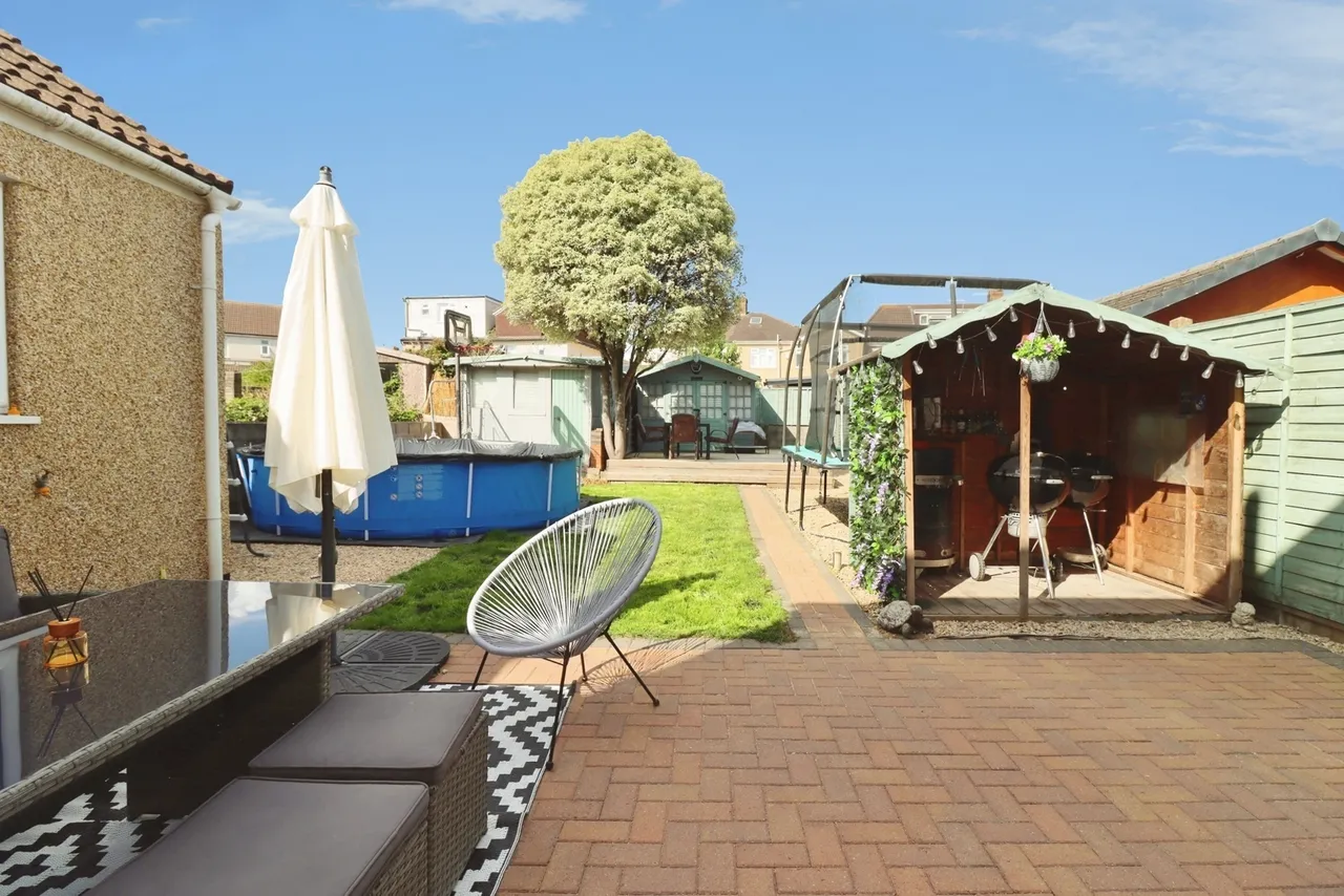 The Mead, BRISTOL, Avon, BS34, photo 7