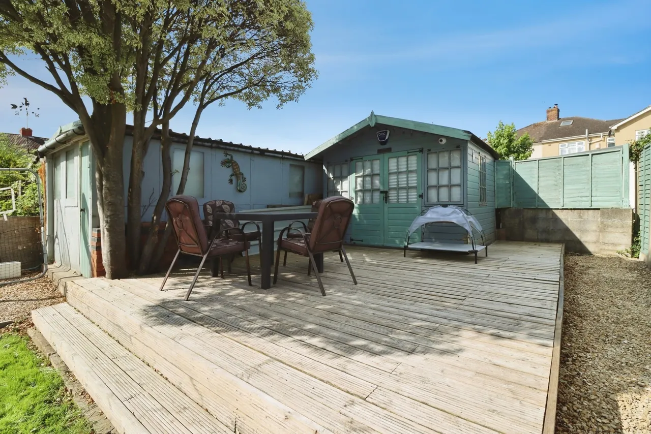The Mead, BRISTOL, Avon, BS34, photo 8