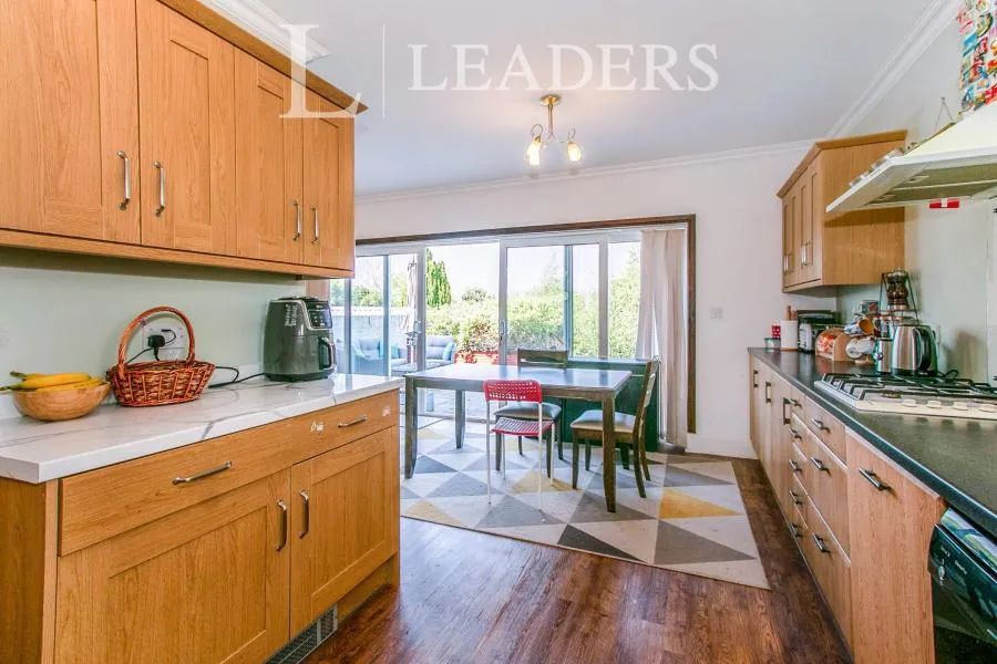 Hennings Park Road, Oakdale, BH15, photo 4