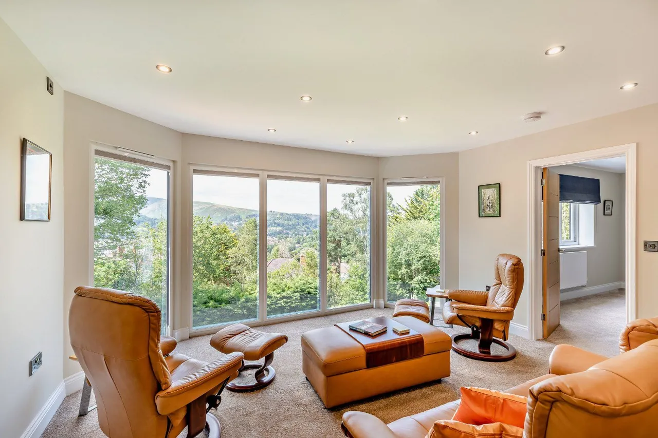 Highfield Place, Church Stretton, SY6, photo 13