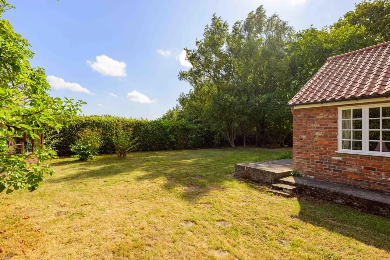 North End, Swineshead, PE20, photo 39
