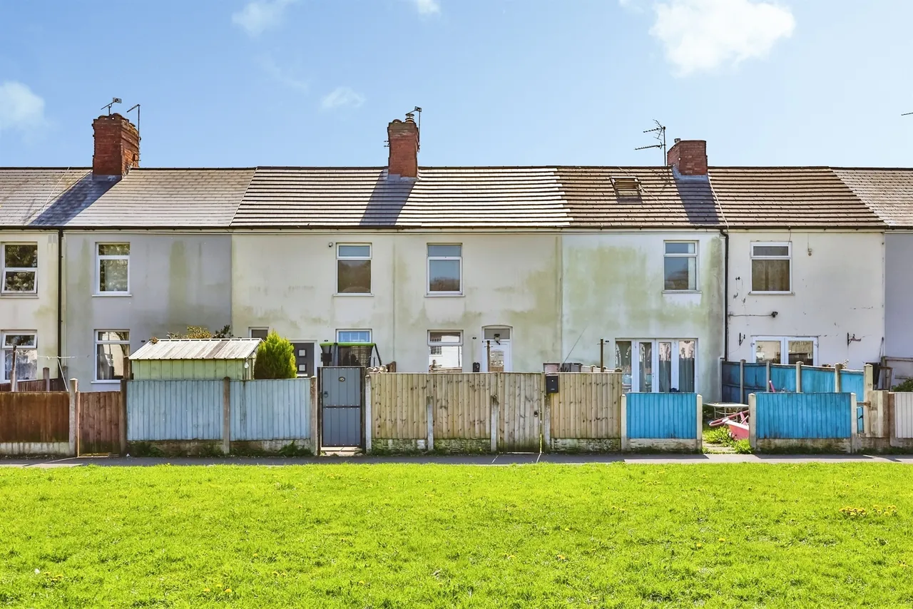 3 bed house for sale, Market Place, Ironville, NG16