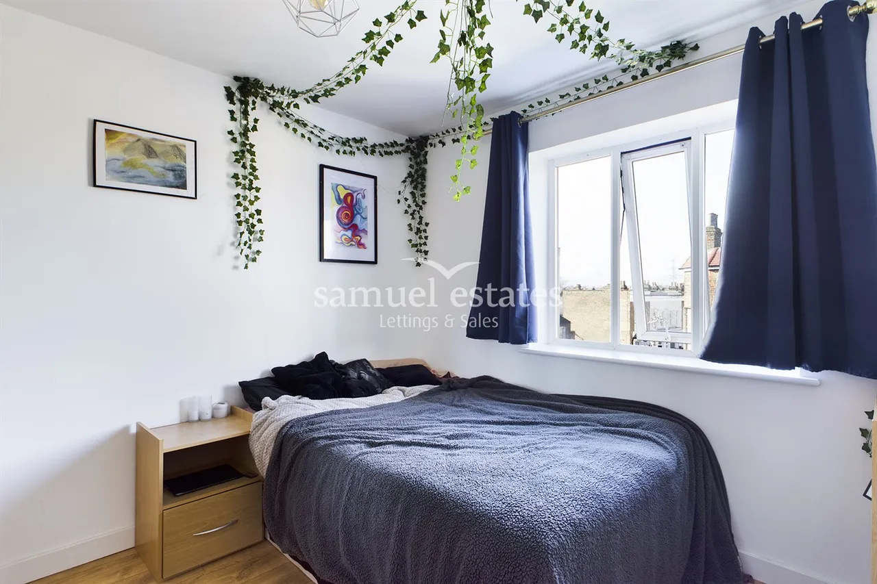 3 High Street, Colliers Wood, London, SW19 2BF, photo 4