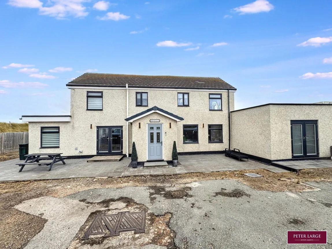 3 bed house for sale — Roland Avenue, Kinmel Bay, Conwy, LL18 5DN