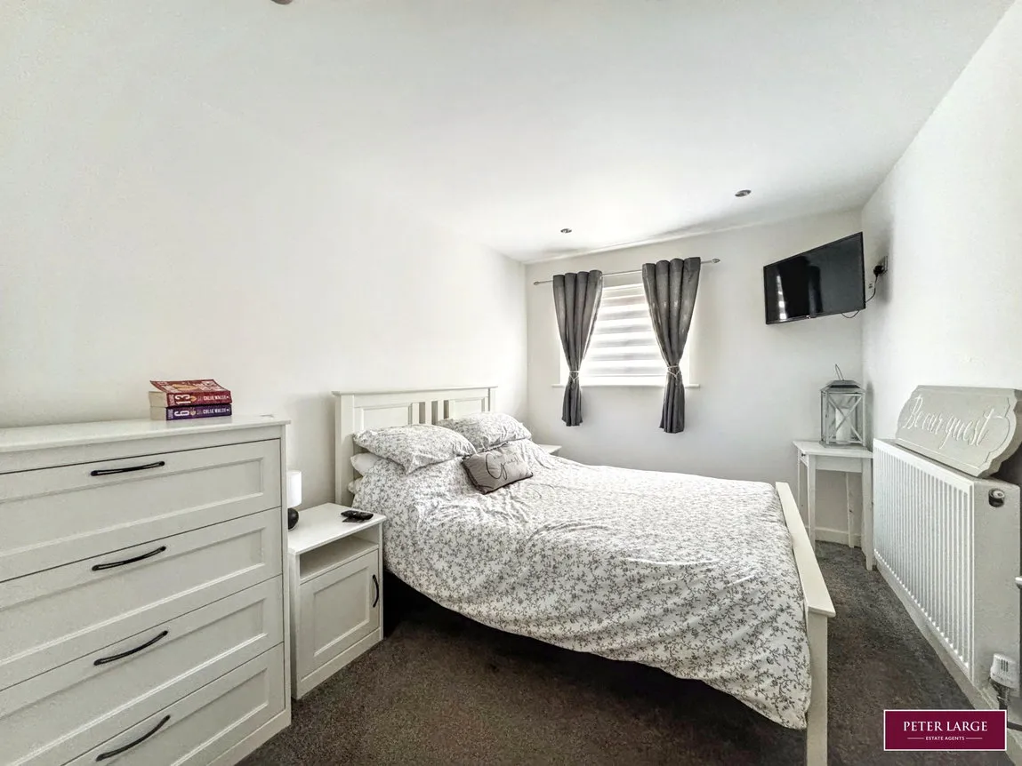 Roland Avenue, Kinmel Bay, Conwy, LL18 5DN, photo 9