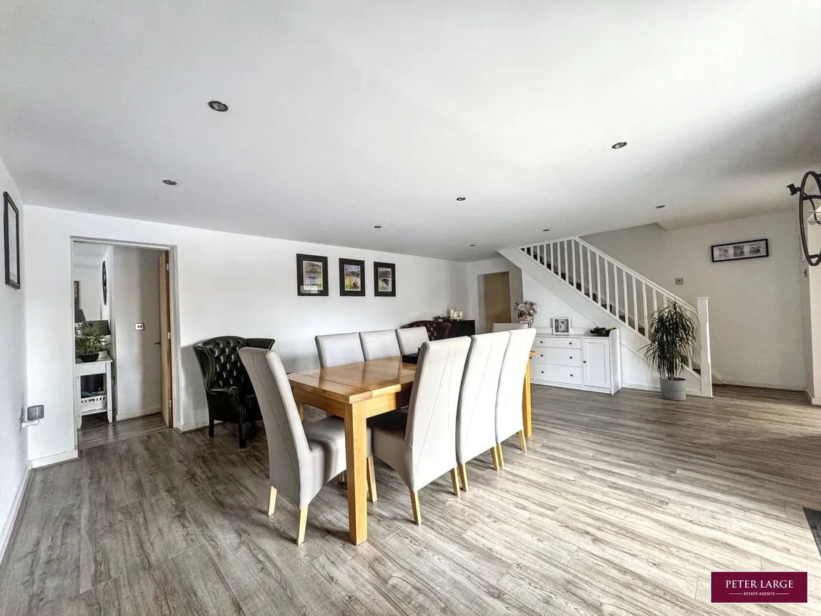 Roland Avenue, Kinmel Bay, Conwy, LL18 5DN, photo 5