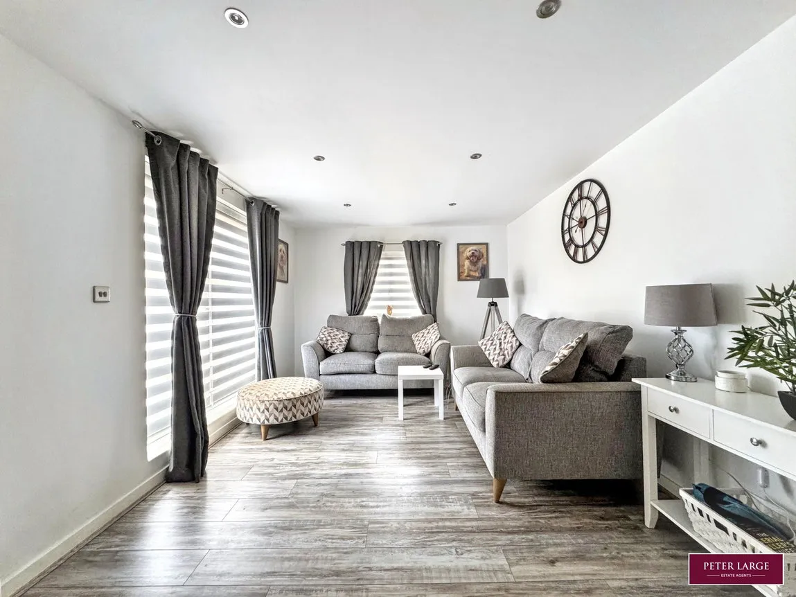 Roland Avenue, Kinmel Bay, Conwy, LL18 5DN, photo 6