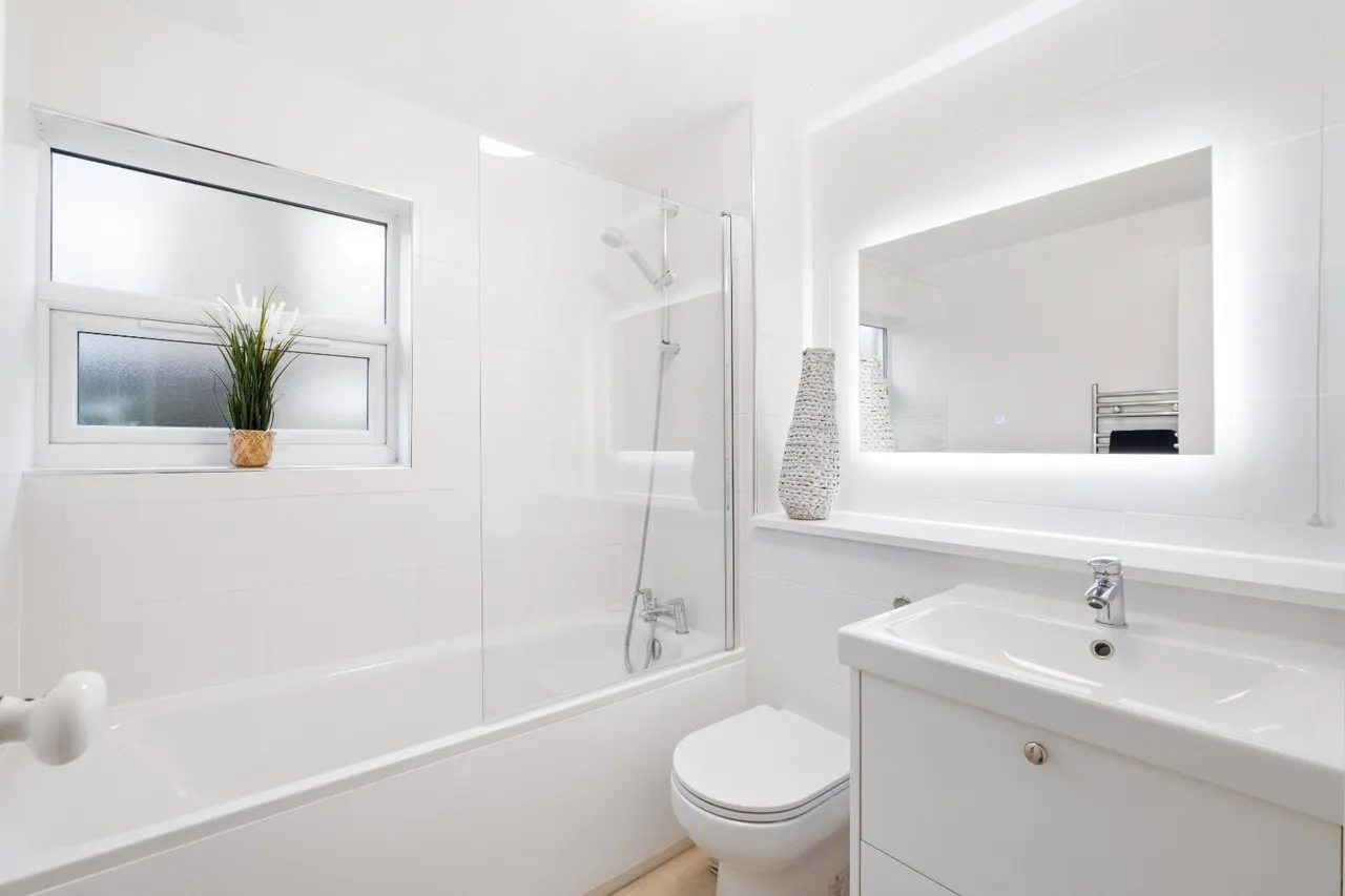 Paveley Drive, London, SW11, photo 6