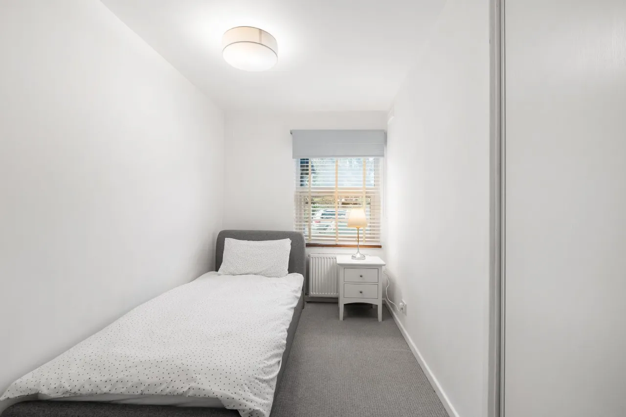 Paveley Drive, London, SW11, photo 8