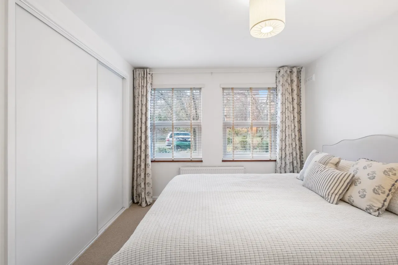 Paveley Drive, London, SW11, photo 9