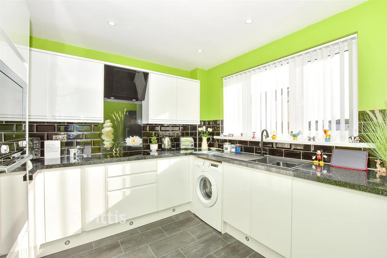 Prospect Road, Shanklin, PO37, photo 4